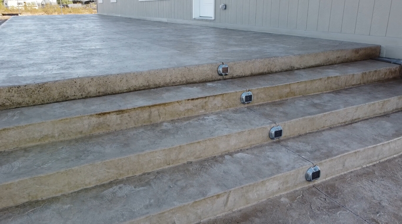 Concrete steps and retaining wall construction with integrated lighting in Tampa area